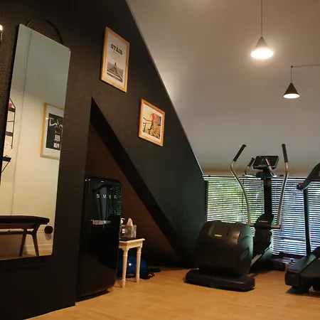 Cedre Beaune, A Beauvallon &