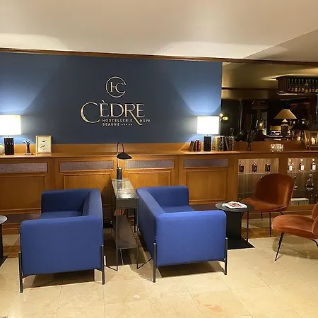 Cedre Beaune, A Beauvallon & 酒店