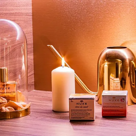 Hotel Cedre Beaune, A Beauvallon &