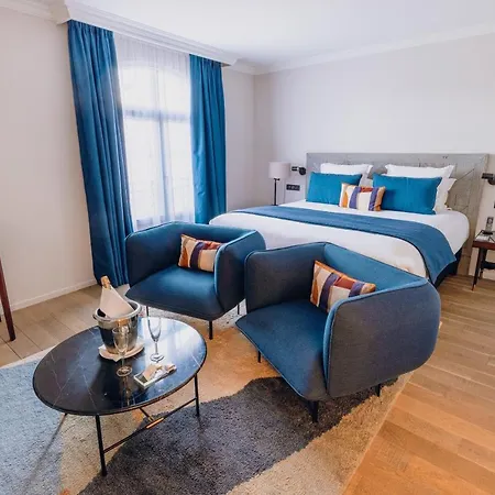 Cedre Beaune, A Beauvallon & 5* Beaune (Cote d'Or)