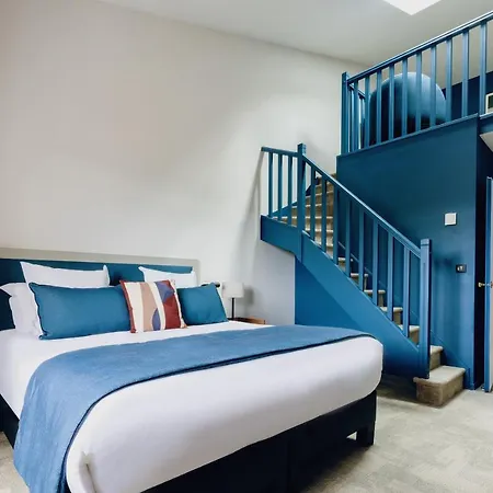 Hotel Cedre Beaune, A Beauvallon & 5*