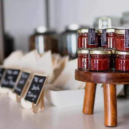 Cedre Beaune, A Beauvallon & 5*