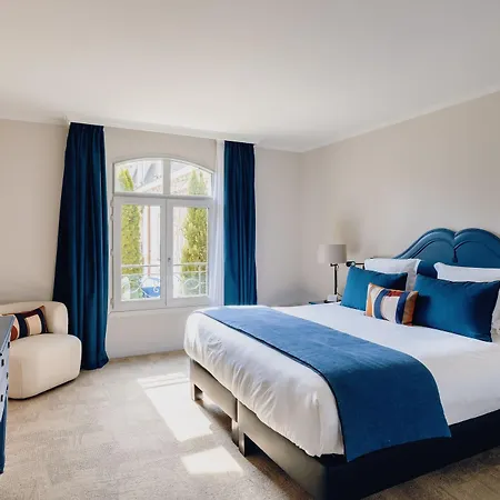 Cedre Beaune, A Beauvallon & 5* Beaune (Cote d'Or)