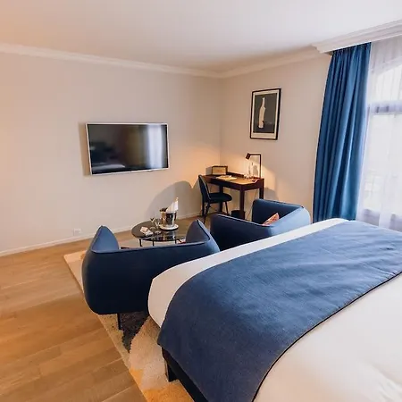 ホテル Cedre Beaune, A Beauvallon & 5*