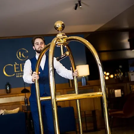 Cedre Beaune, A Beauvallon & Beaune (Cote d'Or)