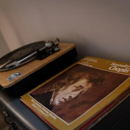 Hotel Cedre Beaune, A Beauvallon & 5*