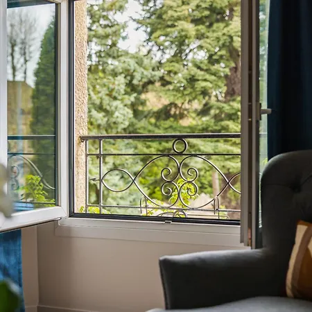 Cedre Beaune, A Beauvallon & 5*