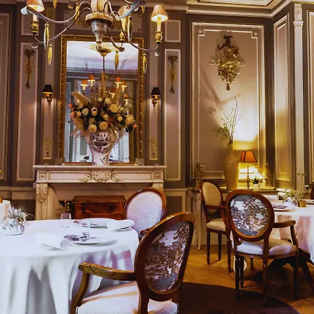 Hotel Cedre Beaune, A Beauvallon & Beaune (Cote d'Or)