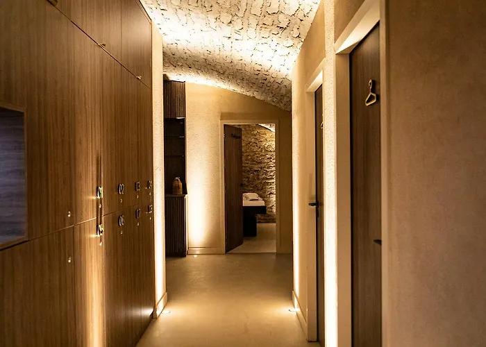 Cèdre&spa Hotel Beaune (Cote d'Or)