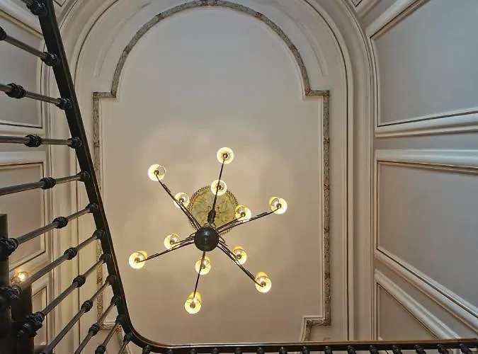 Cedre Beaune, A Beauvallon & 5*