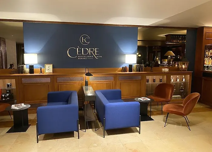 Cedre Beaune, A Beauvallon & 酒店