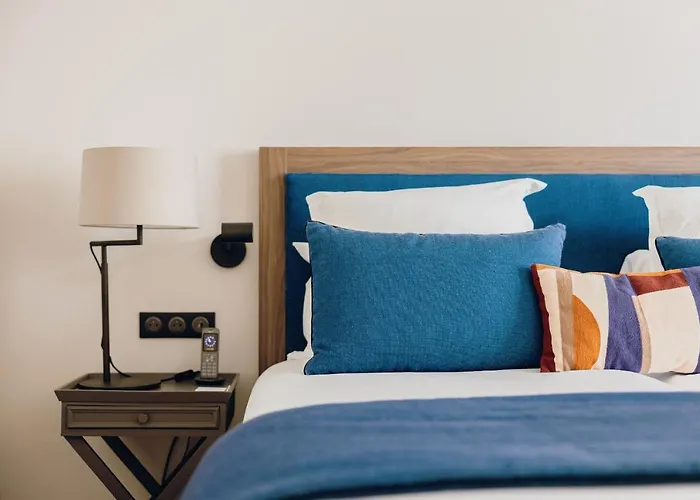 Cedre Beaune, A Beauvallon & 5* 博讷