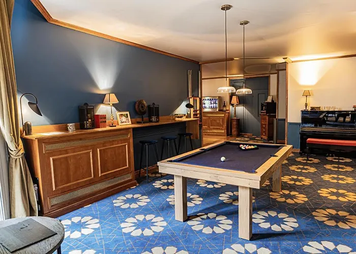 Hotell Cedre Beaune, A Beauvallon & Beaune (Cote d'Or)