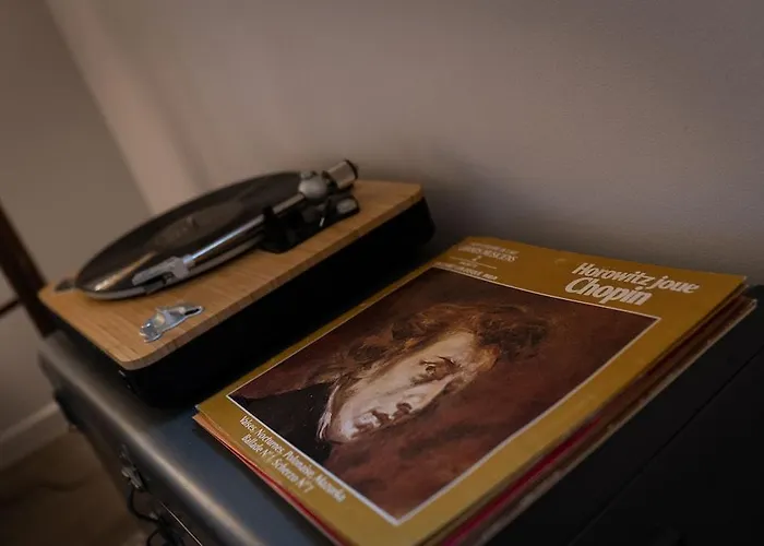 Hotell Cedre Beaune, A Beauvallon & 5*